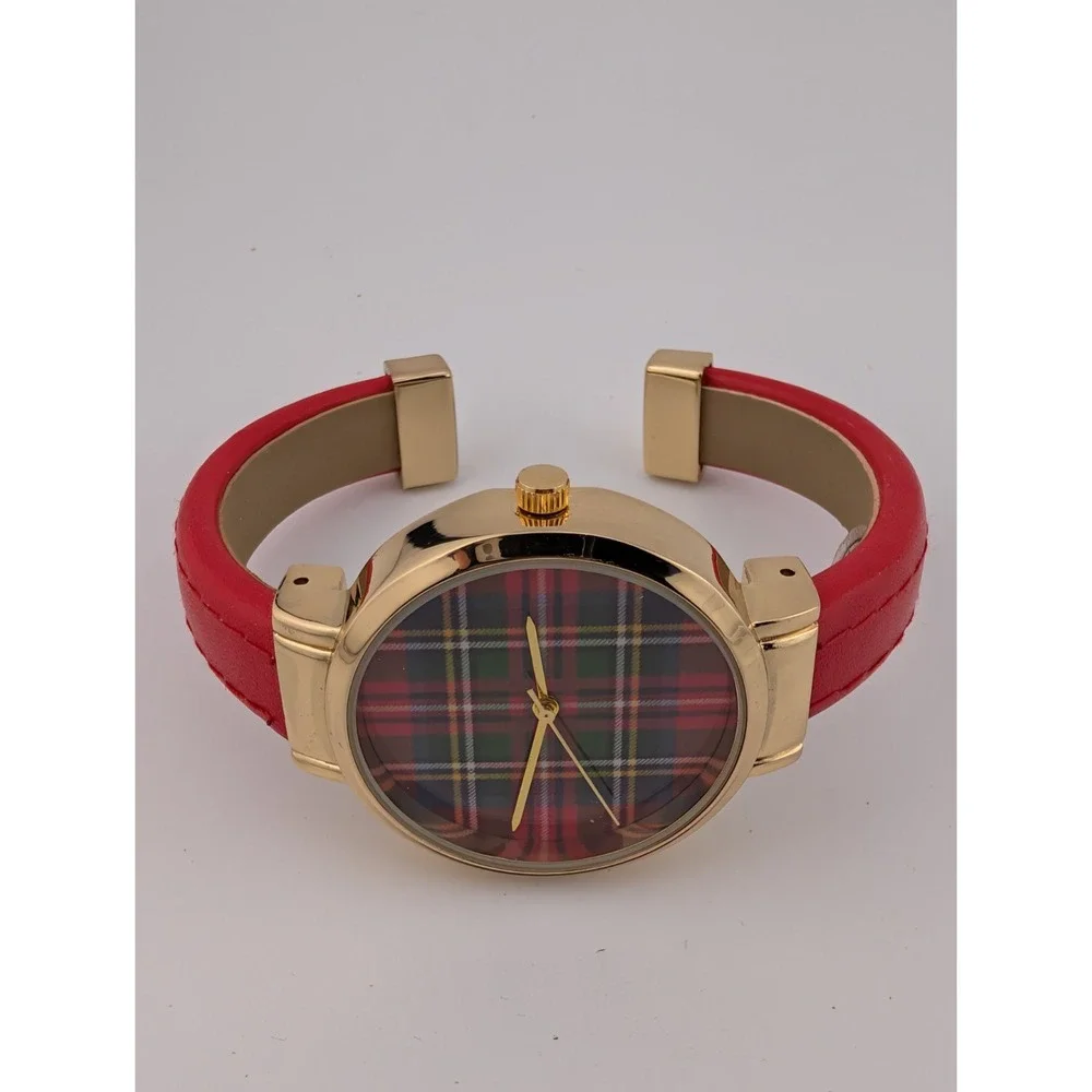 Women's Red/Green Plaid Dial Watch Gold 35mm Case Red Bangle Band- New Battery